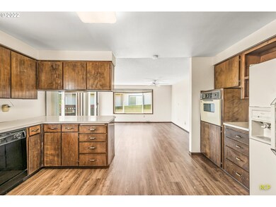 Kitchen/Family Room
