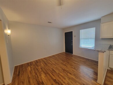 845 Beverly St unit 12, Houston, TX 77007 - photo 7