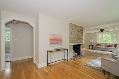 39 Wood St, Lexington, MA 02421 - photo 2