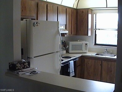 Large Pass Through From Kitchen