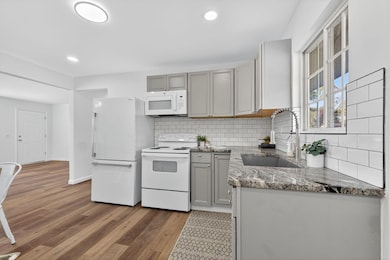 1204 Koebel Rd, Columbus, OH 43207 - photo 5