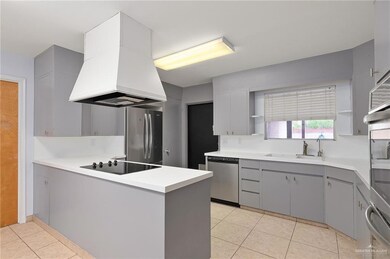 906 W 9th St, Weslaco, TX 78596 - photo 6