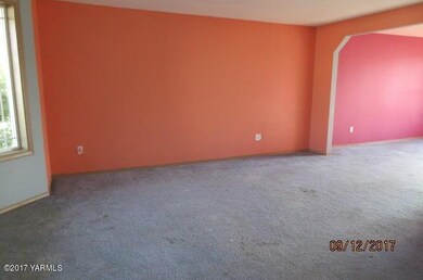 204 Millenium St, Moxee, WA 98936 - photo 3