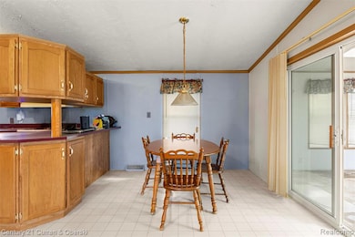 9824 Hathaway Dr, Northville, MI 48167 - photo 6