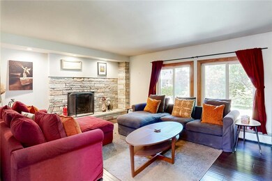 3522 Mendon Rd, Cumberland, RI 02864 - photo 6