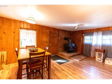 6351 Nonpareil Rd, Sutherlin, OR 97479 - photo 6