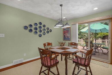 966 Greenridge Rd, Columbus, OH 43235 - photo 7