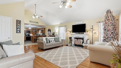 1208 Spring Meadows Dr, Ringgold, GA 30736 - photo 6