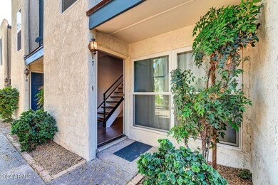 2946 N 14th St unit 17, Phoenix, AZ 85014 - photo 2