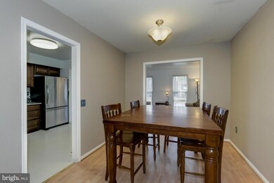 10205 Bignonia Dr, Laurel, MD 20708 - photo 6