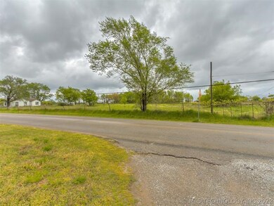 10535 N Sheridan Rd, Sperry, OK 74073 - photo 2
