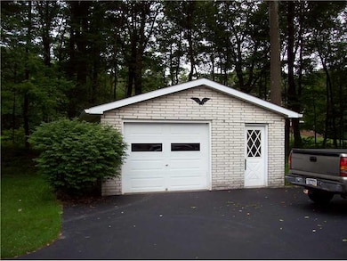Other. 1-1/2 Car Detached Garage