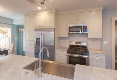 196 Walden St unit 2, Cambridge, MA 02140 - photo 3