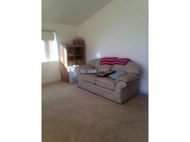 Property Photo. den