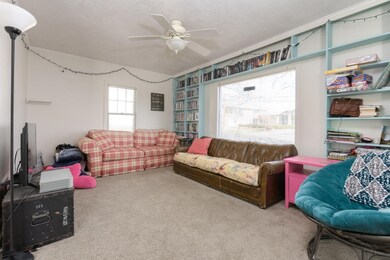Monroe_St_432_Kalamazoo_49006-3