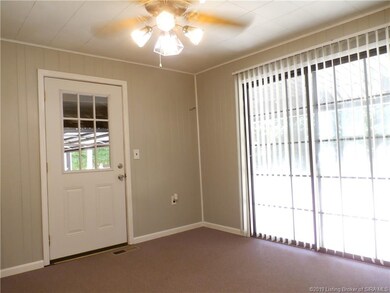 6190 Highway 150, Floyds Knobs, IN 47119 - photo 5