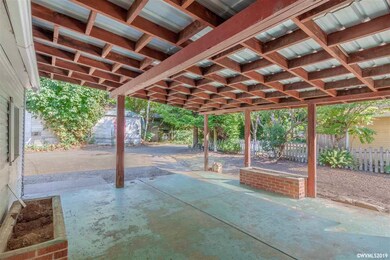 621 NW 4th St, Corvallis, OR 97330 - photo 5