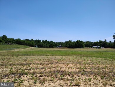 13251 Croom Rd, Upper Marlboro, MD 20772 - photo 3