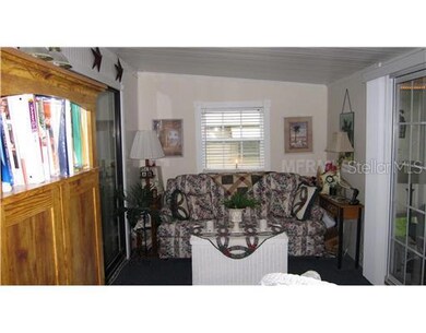 35138 Lindsey Ln, Zephyrhills, FL 33541 - photo 5