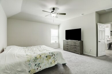 639 W Fairway Lake Dr, Alvin, TX 77511 - photo 6