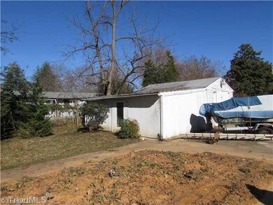 816 Dixon Ave, Asheboro, NC 27203 - photo 3