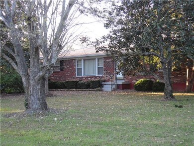 3008 Park Dr, Columbia, TN 38401 - photo 2