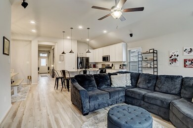 2794 Hidden Hollow Ln, Conroe, TX 77385 - photo 7