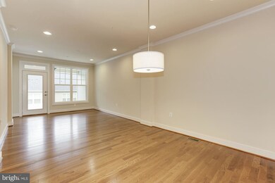 9753 Knowledge Dr, Laurel, MD 20723 - photo 3