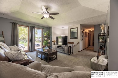 12955 Redman Cir, Omaha, NE 68164 - photo 6