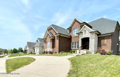 11102 Little Spring Blvd, Louisville, KY 40291 - photo 2