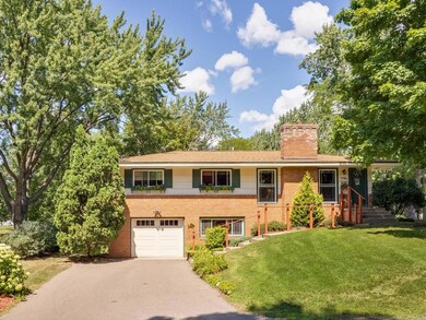 Welcome to 14206 Glenridge Road!