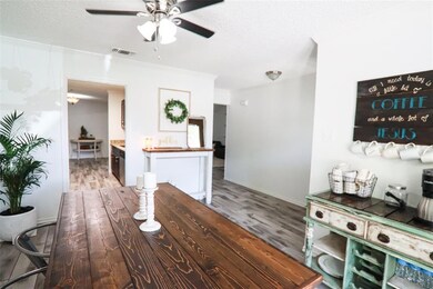 108 Camelot Ct, Weatherford, TX 76086 - photo 5