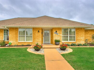 2304 NW 119th St, Oklahoma City, OK 73120 - photo 2