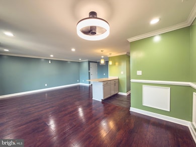 3327 Huntley Square Dr unit B, Temple Hills, MD 20748 - photo 5