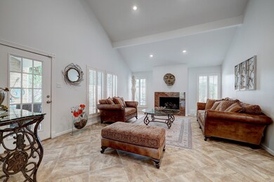 10211 Sugar Hill Dr, Houston, TX 77042 - photo 5