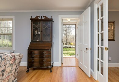 216 Mitchell Rd Cape Elizabeth-large-006