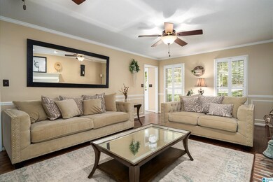 952 Tulip Poplar Ln, Hoover, AL 35244 - photo 7