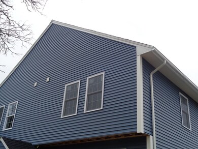 167 Pendleton Ave, Springfield, MA 01109 - photo 6