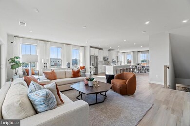 13549 Innovation Station Loop, Hunter Mill District, VA 20171 - photo 4