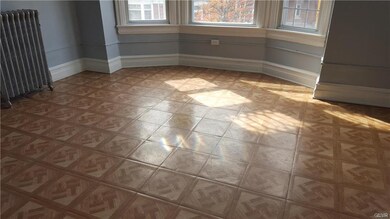 613 N 6th St unit 2nd flr apt, Allentown, PA 18102 - photo 2