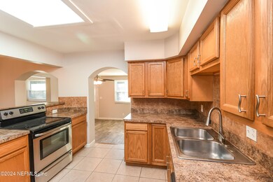 6352 Bartholf Ave unit 3, Jacksonville, FL 32210 - photo 6