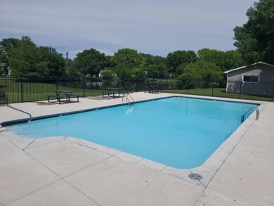 2320 E Macarthur Rd unit P-11, Wichita, KS 67216 - photo 6