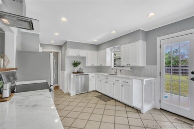 1708 S 1st St, Broken Arrow, OK 74012 - photo 5