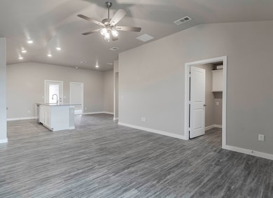 1109 Cajun St, Odessa, TX 79765 - photo 2