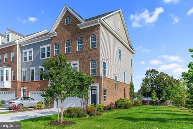 11049 Blackburn Cove Ln, Manassas, VA 20109 - photo 2