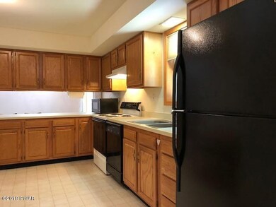 800 Hickory Ct, Hawley, PA 18428 - photo 7