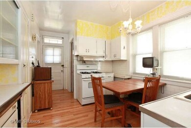 6423 N Fairfield Ave, Chicago, IL 60645 - photo 4