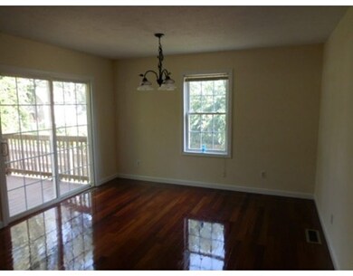 60 Switzer Ave, Springfield, MA 01109 - photo 4