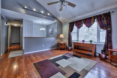 25 Meadow St, Manchester, NH 03103 - photo 7