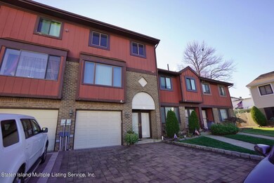 70 Redwood Loop, Staten Island, NY 10309 - photo 3